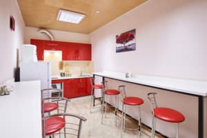 Хостел Perron. Место в общем 6-местном номере  6