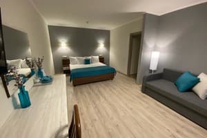 Отель Писанка Hotel & SPA. Люкс 6-местный двухкомнатный 2