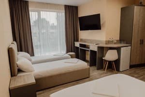 Готель REEF Hotel. Сімейний 4-місний люкс 3