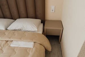 Готель REEF Hotel. Стандарт двомісний із видом на сад 4