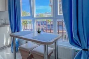 Апартаменти біля залізничного вокзалу PICK HOME 44