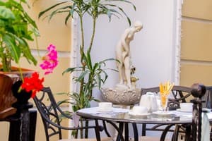 Резиденция Одесский дворик 14