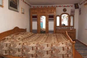 Частная усадьба Родинне гніздо (с.Канава). Коттедж 6-местный Крестьянская хата 15