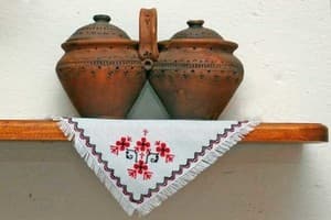 Частная усадьба Родинне гніздо (с.Канава). Коттедж 6-местный Крестьянская хата 17