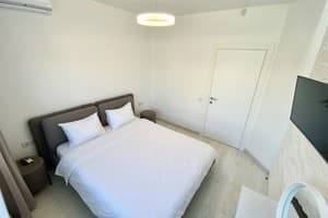 СВЕТ ЕСТЬ ВСЕГДА!
Лучшая трёхкомнатная квартира в центре 11