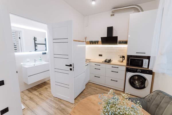 Smart House 80