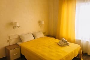 Міні-готель Sunny hotel zatoka. Стандарт тримісний  1