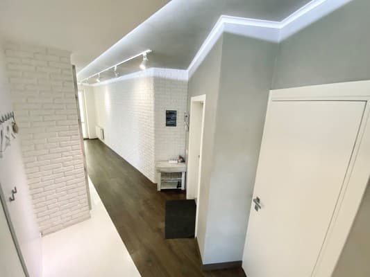 Трехкомнатная SKY HOUSE. Бесключевой доступ. (Район Подолья) 25