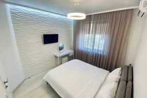 Квартира Трёхкомнатная SKY HOUSE Бесключевой доступ!. Апартаменты 4-местный  12