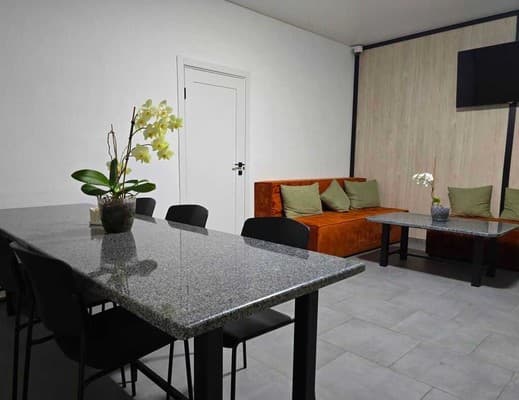 Trend House Hostel 13
