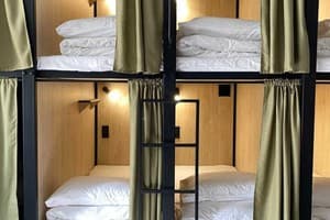 Хостел Trend House Hostel. Место в женском 16-местном номере  10