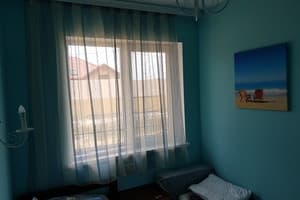 Котедж Біля моря. 6-місний Коттедж 4