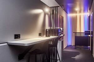 Ultramarinn Hotel 29