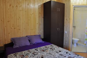 База отдыха Уют. Стандарт двухместный деревянний 5
