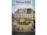 Vintage Hotel 7