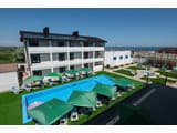 Отель Weekend Family Hotel