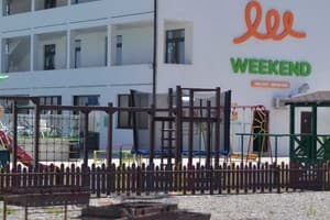 Weekend Family Hotel 34