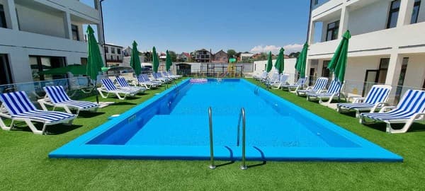 Weekend Family Hotel 44