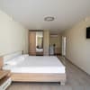 Отель Weekend Family Hotel. Комфорт трехместный  2