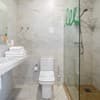 Отель Weekend Family Hotel. Улучшенный трехместный с видом на море 7