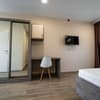 Отель Weekend Family Hotel. Улучшенный трехместный с видом на море 4