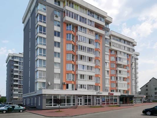 Зелена студія в новобудові 9